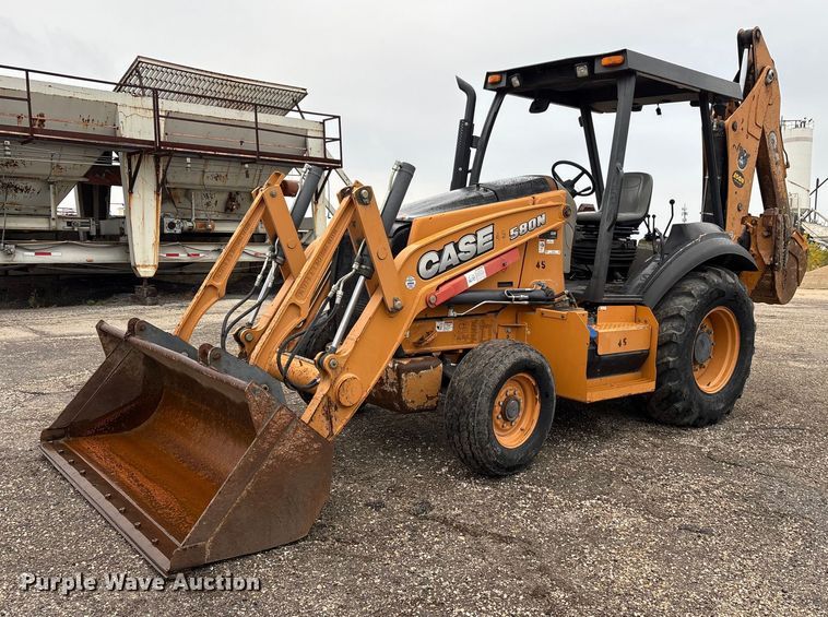 2015 Case 580N backhoe - ET7370