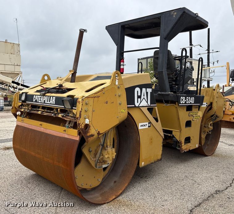 2006 Caterpillar CB-534D double drum vibratory roller - ET7382