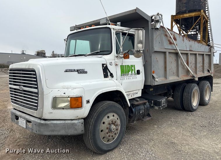 1991 Ford LTA9000 dump truck - EV2653