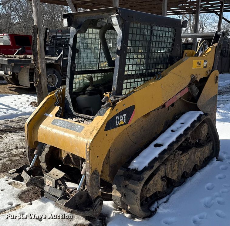 2011 Caterpillar 259B3 tracked skid steer loader - EV6005