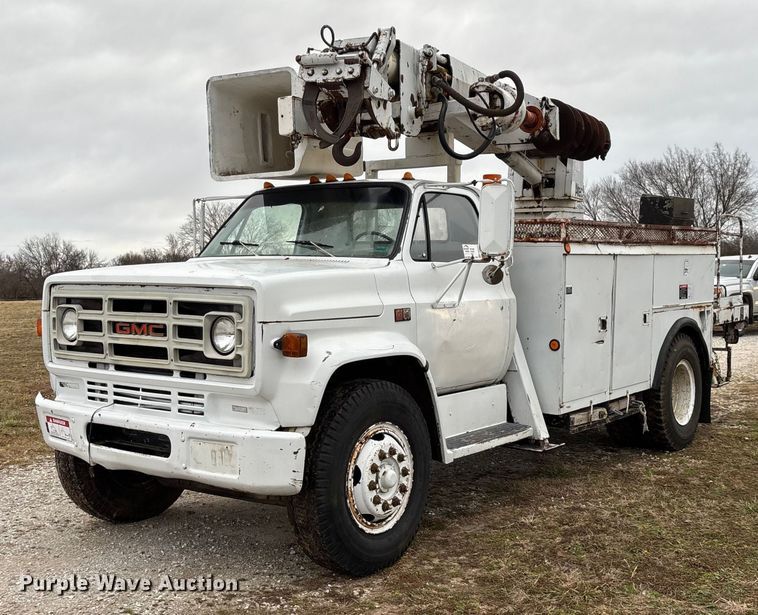 1989 GMC C7 digger derrick truck - FG0020