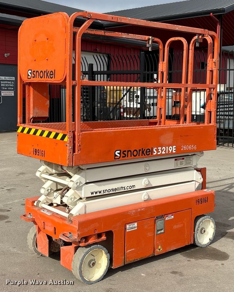 2017 Snorkel S3219EANSI scissor lift - FG2658