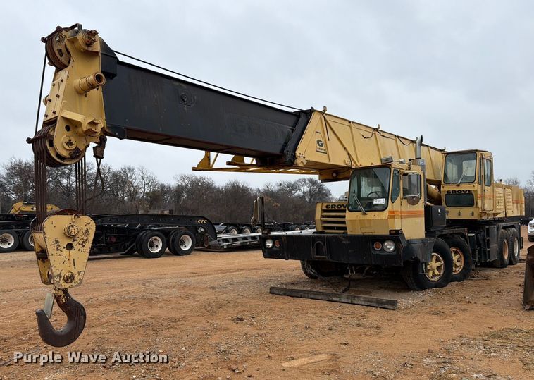 1974 Grove TM650 crane truck - FK2545