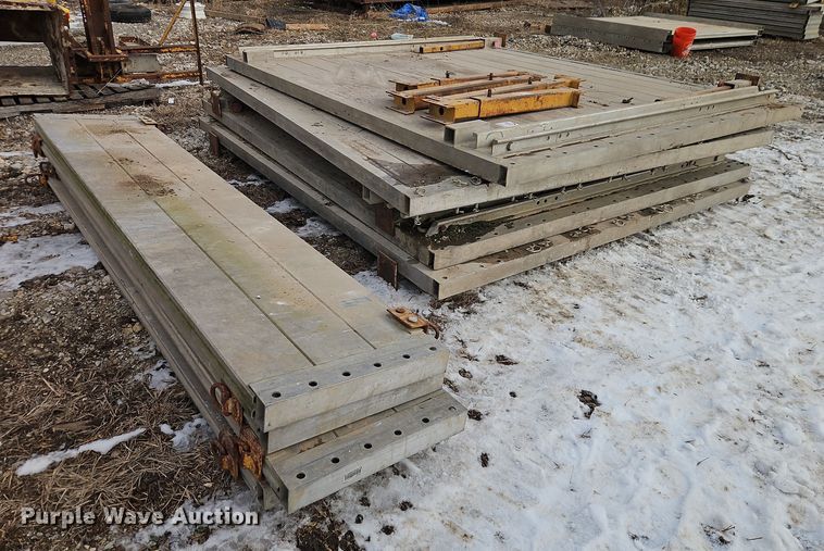 Trench box equipment - FN5554