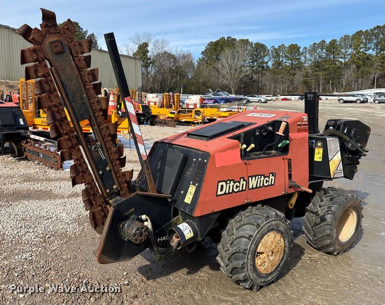 2015 Ditch Witch 410SX trencher - YA2038