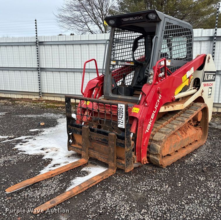Takeuchi TL8R-2 tracked skid steer loader - YA2087