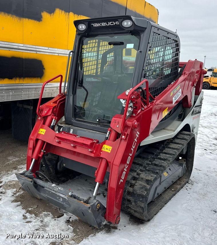 2025 Takeuchi TL10V-2 tracked skid steer loader - YA2221