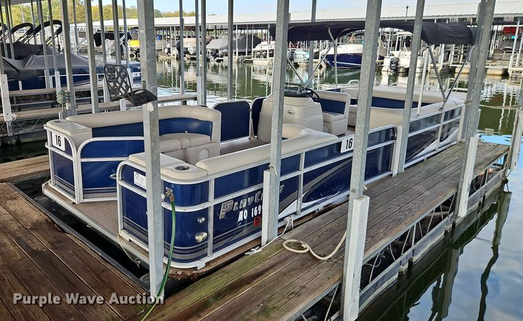 2020 Playcraft Sport 2400 pontoon boat - EB8382