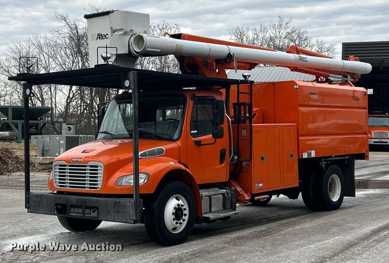 2013 Freightliner Business Class M2 forestry bucket truck - ET6887