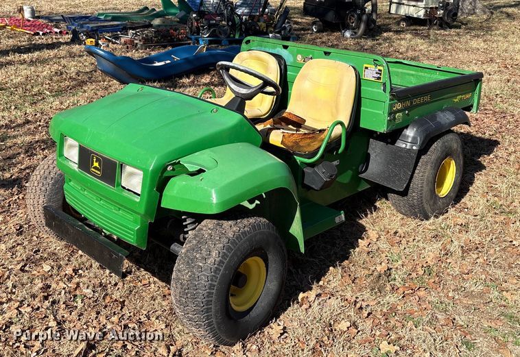 John Deere Gator utility vehicle - EU0285