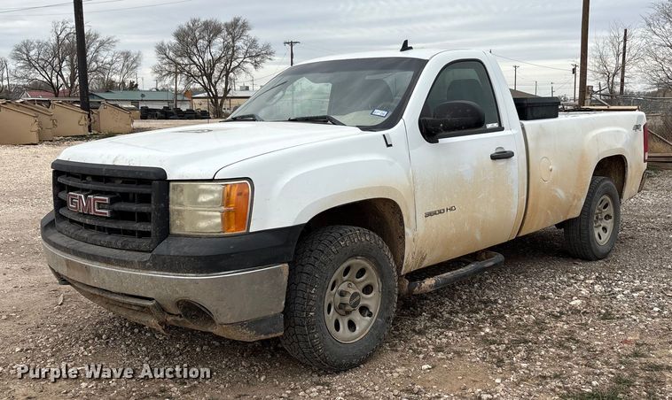 2008 GMC Sierra 1500 pickup truck - EU4807