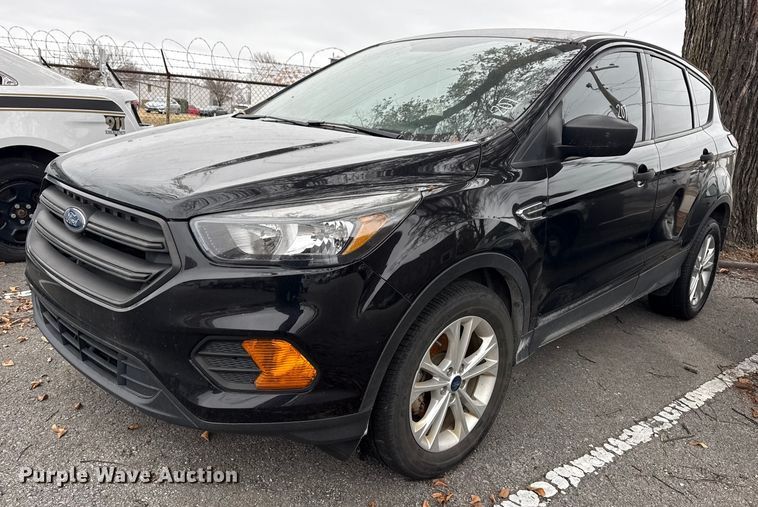 2019 Ford Escape SUV - FB8479