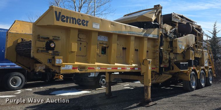 2013 Vermeer HG6000 horizontal grinder - FI0823