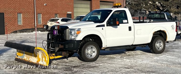 2011 Ford F250 Super Duty pickup truck - FK1523