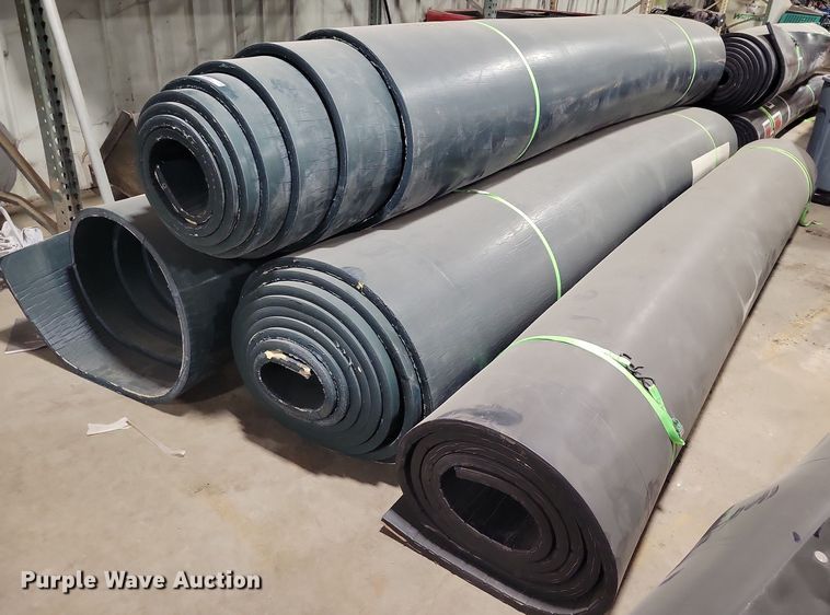 (7) wrestling mats - NO9969