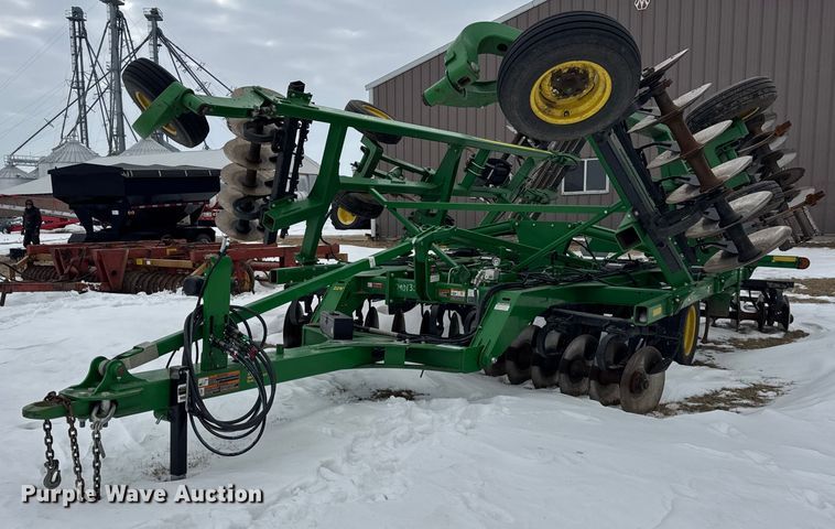 2021 John Deere 2720 disk ripper - EF2388