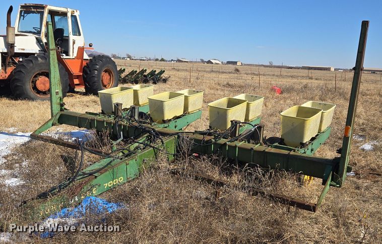 John Deere 7000 planter - ET1234