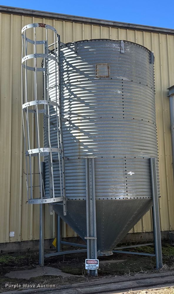 Grain bin - ET4436