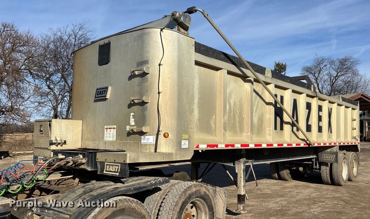 2014 East end dump trailer - DW7452
