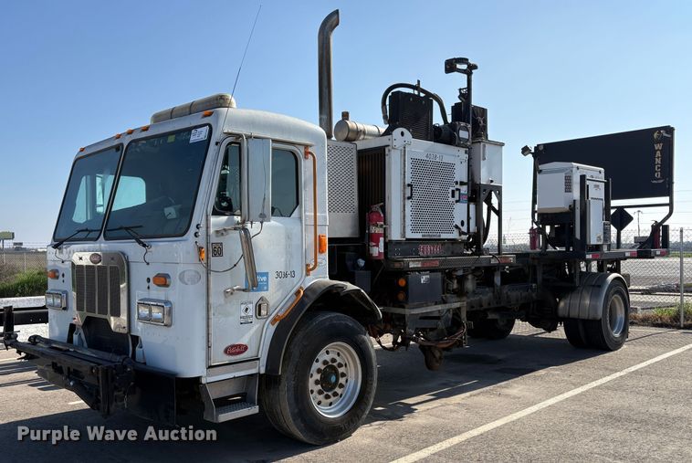 2013 Peterbilt 320 flatbed truck - EC8214