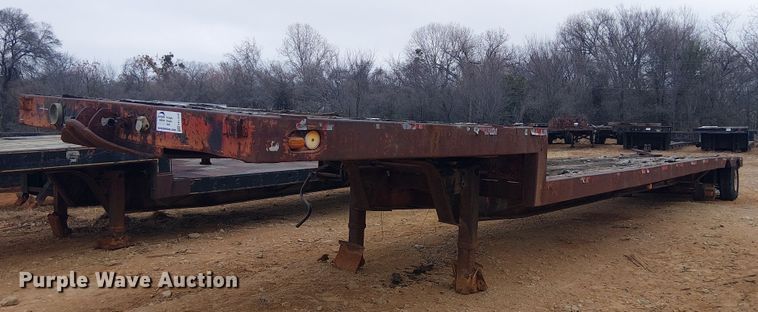 1975 Nabors drop deck trailer - EE1430