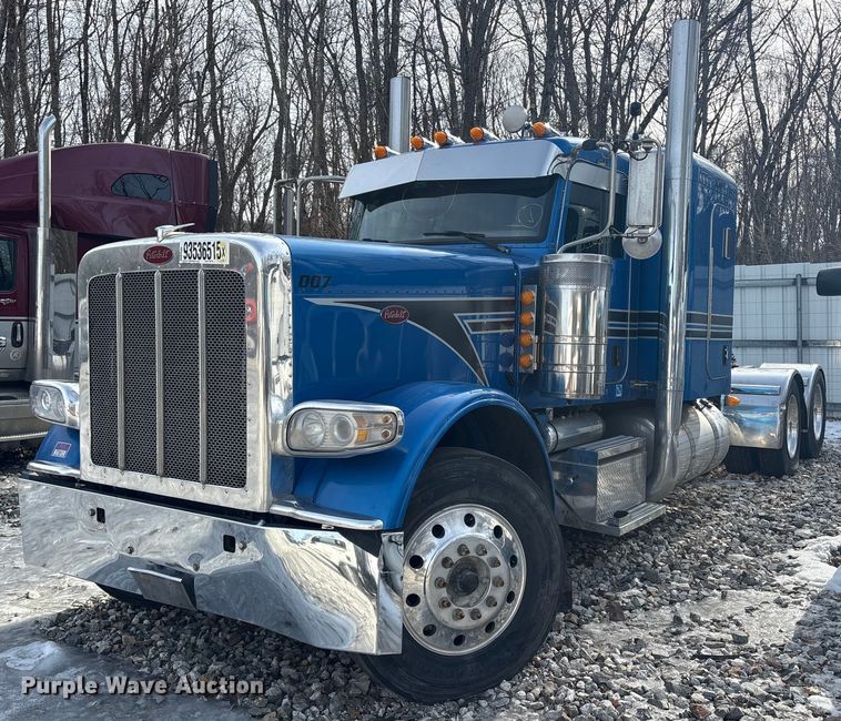 2019 Peterbilt 389 glider kit semi truck - YA1879