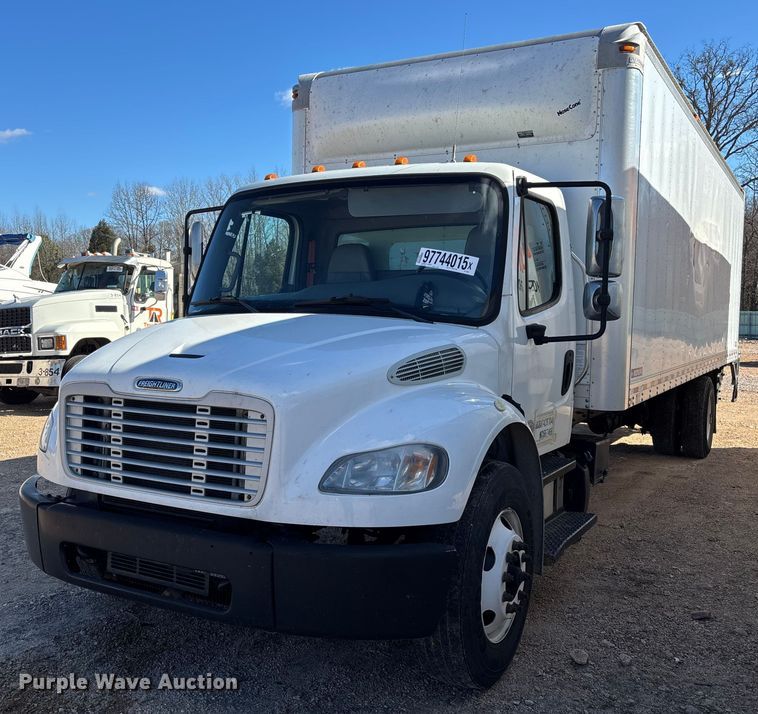 2019 Freightliner Buisness Class M2  box truck - YA1937