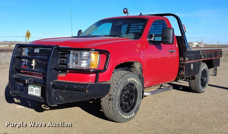 2012 GMC Sierra 3500HD SLE bale bed pickup truck - DT0929