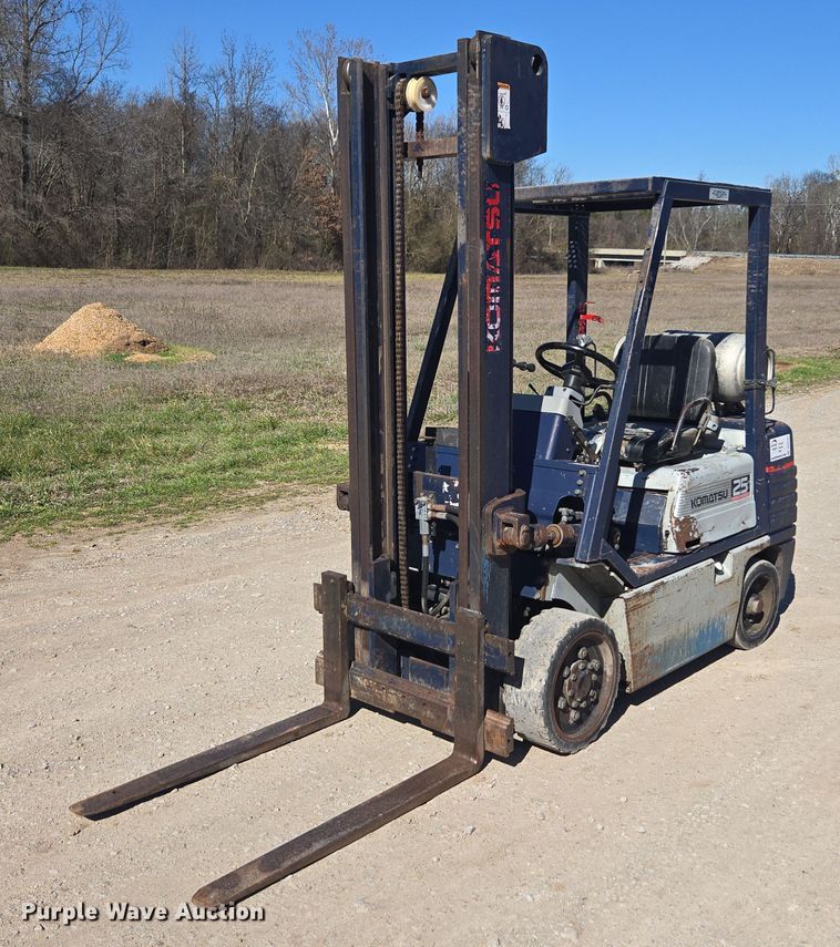 Komatsu FG25ST-11 forklift - DU2722