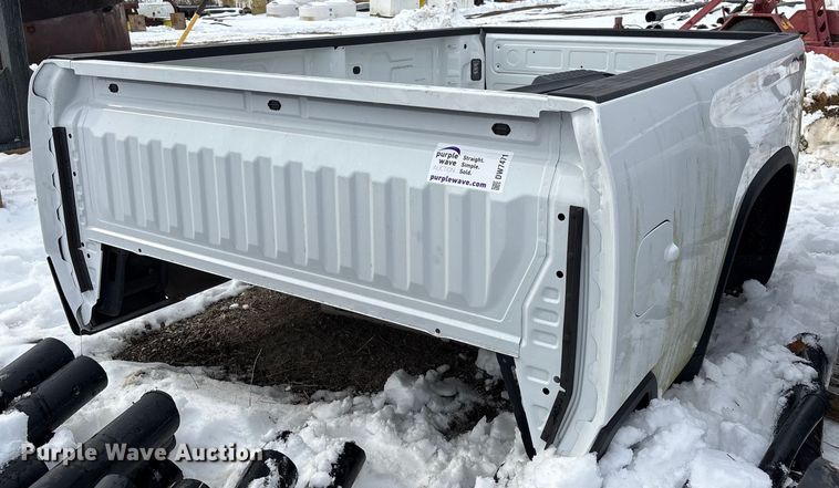 Chevrolet Pickup truck bed - DW7471