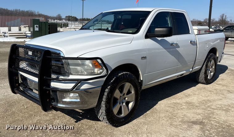 2012 RAM 1500 Ext. Cab pickup truck - DW7478
