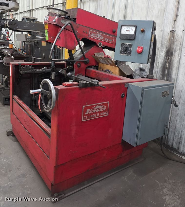 Sunnen CK10 vertical honing machine - DZ3818