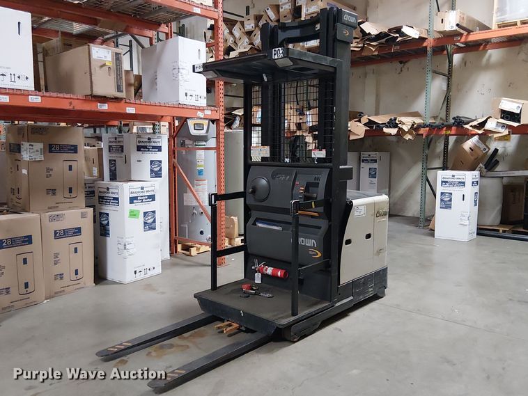 2016 Crown SP3520-30 order picker - EE5188