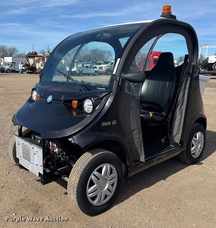 2016 Polaris Gem utility vehicle - EG2052