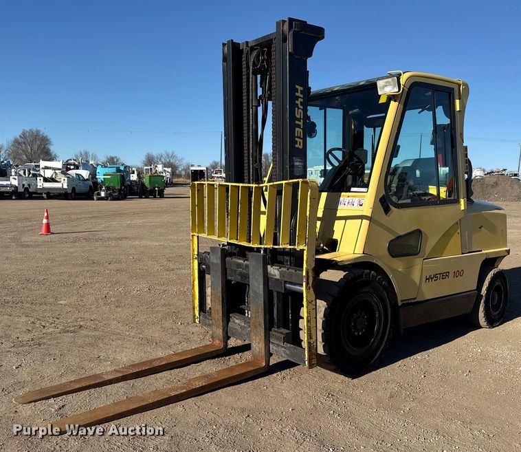 2004 Hyster H100XM forklift - EG2071