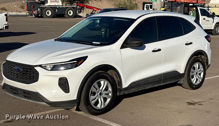 2023 Ford Escape SUV - ER7511