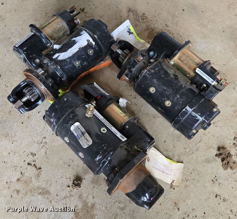  (3) Caterpillar starters - ES2866