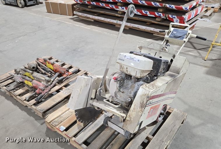 Miller Sturdi-Saw concrete saw - ES2882