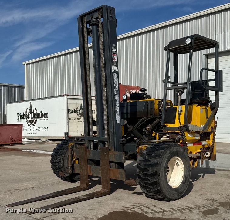 2004 Moffett M5500 forklift - ET4447