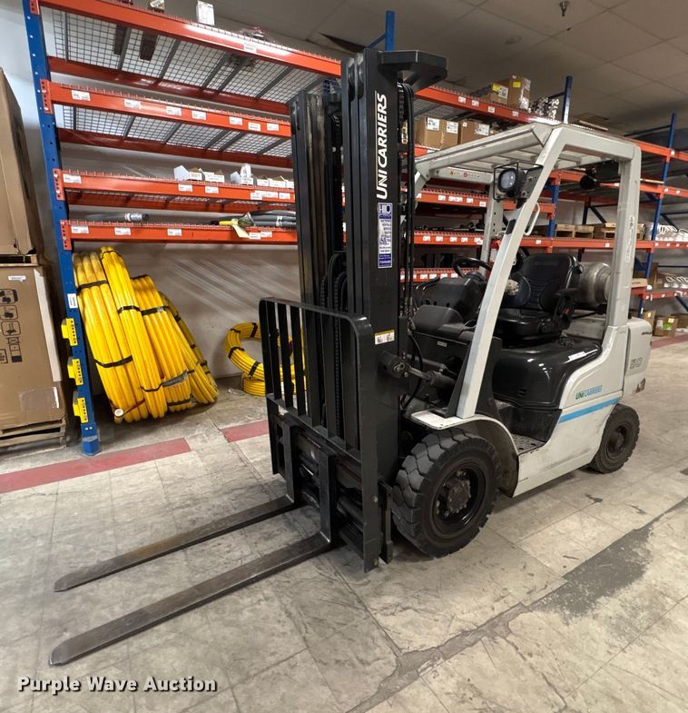 2017 UniCarriers PF50 forklift - ET8654