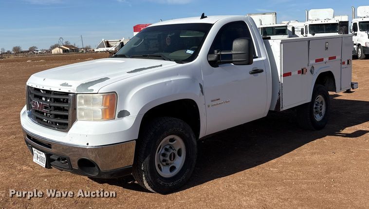 2009 GMC Sierra 3500HD utility bed pickup truck - EU4870