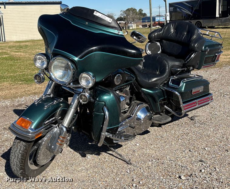 2002 Harley-Davidson Electra Glide Ultra Classic  motorcycle - EU7342