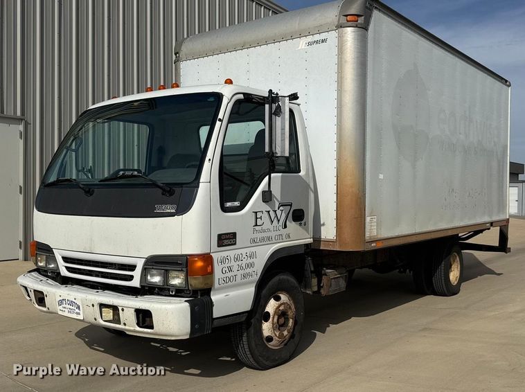 2005 GMC W3500 box truck - EV6004