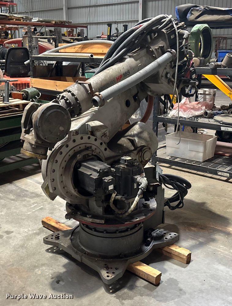 Moto Man HP165 robot - FB0669