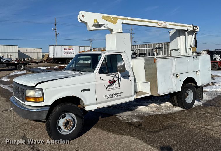 1993 Ford F450 Super Duty bucket truck - FB0714
