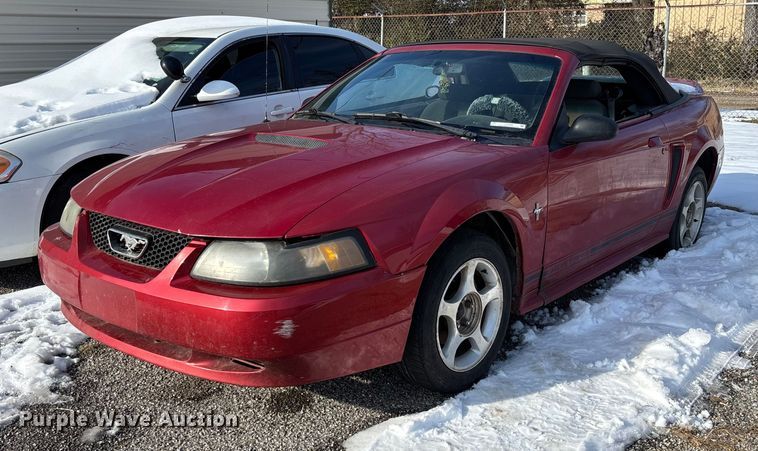 2000 Ford Mustang convertible - FB2968