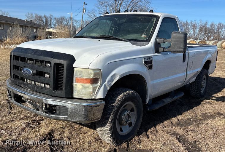 2008 Ford F250 Super Duty XL pickup truck - FB3512