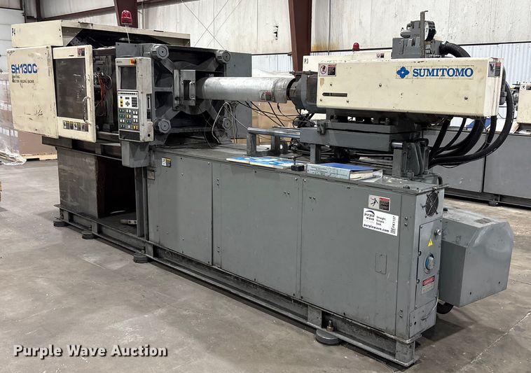 Sumitomo SH130C plastic injection molding machine - FK1137
