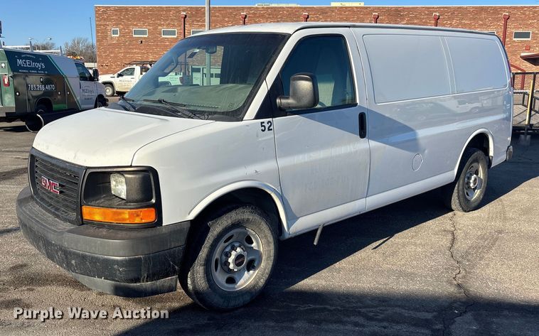 2017 GMC Savana 2500 Van - FO3568