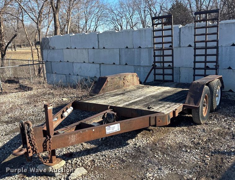 1983 Shop built equipment trailer - FO3572